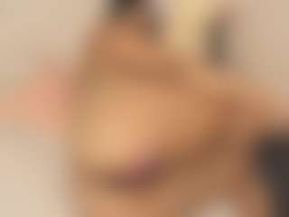 Bellaa-Joness's Live Sex Cam Show