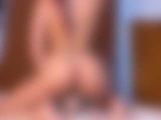 Live cam show with camillasanchez - Mature on friskycurves.com