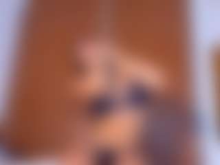 Live cam show with camillasanchez - Mature on Streamer API
