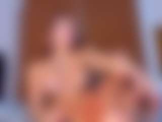 Live cam show with camillasanchez - Normal on Stripli.com