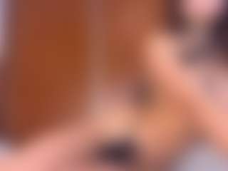 Live cam show with camillasanchez - Erotic Dance on Camsoda