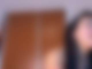 Live cam show with camillasanchez - Bedroom Mature on Camsoda