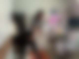 Live cam show with Mia - Cute on xxxlivecams.org