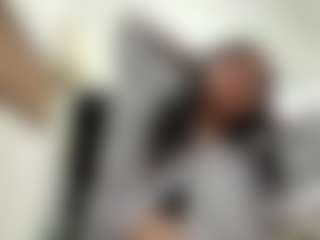Mia's Live Sex Cam Show