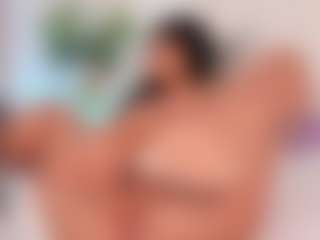 Live cam show with Manyaa1 - Smoking on Camsoda