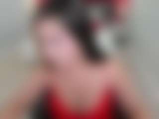 Live cam show with MoonlightPearl - Joi on xDating