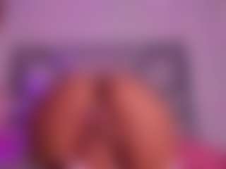 Live cam show with samirose - Sexwebcam Black on Camsoda