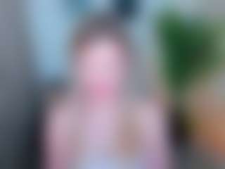 Live cam show with UnforgettableAlice - Muscle on Mixed Magazine Live