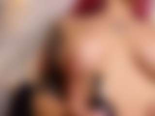Live cam show with BELLA MUSH - Average on chickslive.net