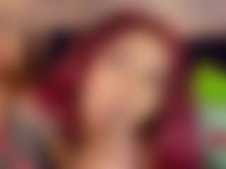 Live cam show with BELLA MUSH - Teen (18+) on live18s.com