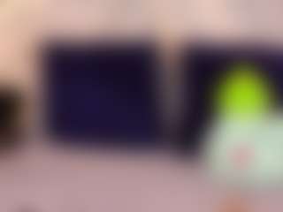 Live cam show with BELLA MUSH - Green Eyes on pussylord.com