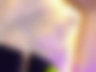 Live cam show with BELLA MUSH - Facial Piercings on Soda Cam