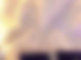 Live cam show with BELLA MUSH - Green Eyes on EXY