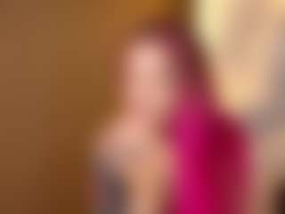 Live cam show with BELLA MUSH - Drinking on TeamSkeetLive