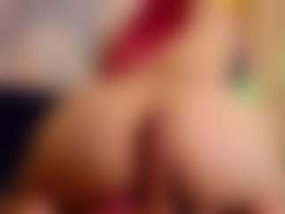 Live cam show with BELLA MUSH - Red Hair Cum on Camiplay Live