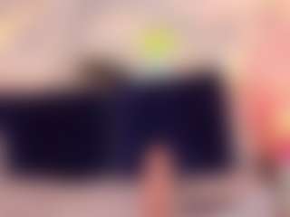 Live cam show with BELLA MUSH - Control on Chatstar