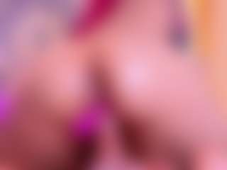 Live cam show with BELLA MUSH - Petite on Fapmatic.com