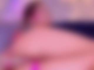Live cam show with BELLA MUSH - Dildo on alttransgirls
