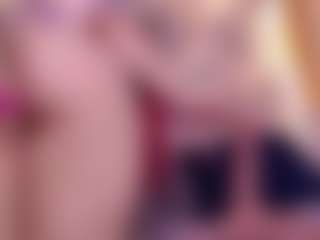 Live cam show with BELLA MUSH - Green Eyes on Camsoda