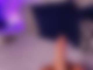Live cam show with BELLA MUSH - Petite on Camsoda