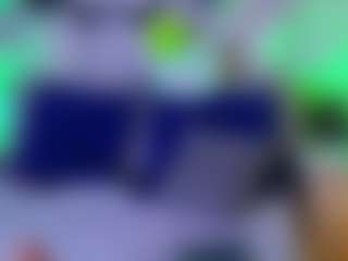 Live cam show with BELLA MUSH - Average on Soda Cam