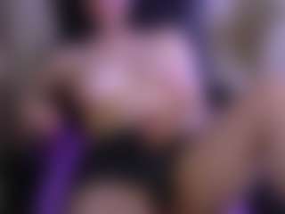 Live cam show with EmilyCandyS - Smoking on Camsoda