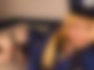 Live cam show with Aurora - Mature on iamadamtest123.com