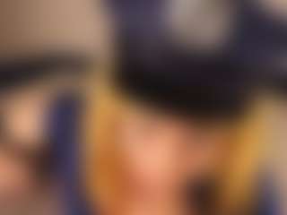 Live cam show with Aurora - Mature on iamadamtest123.com