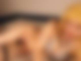Live cam show with Aurora - Mature on galaxygirlnitro.com