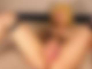 Live cam show with Aurora - Young Adult on galaxygirlnitro.com