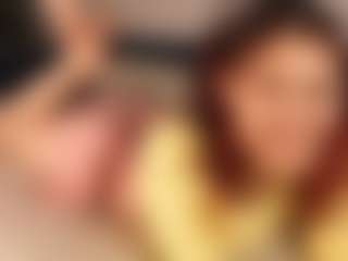 Live cam show with Aurora - Petite on Instabang