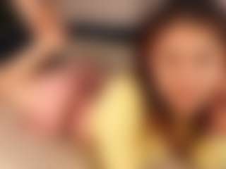 Live cam show with Aurora - Dirty Talk on Stripli.com