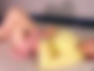 Live cam show with Aurora - Control on TeamSkeetLive