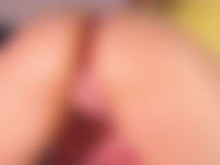 Aurora's Live Sex Cam Show