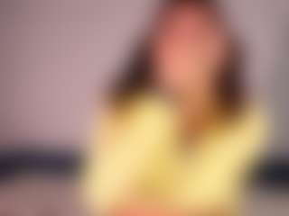 Live cam show with Aurora - Brown Hair on Camming Site