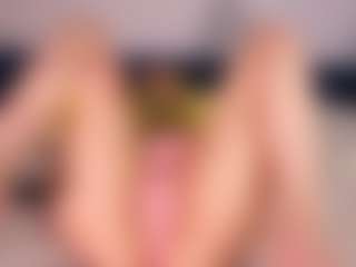 Live cam show with Aurora - Mature on hrnylive.com