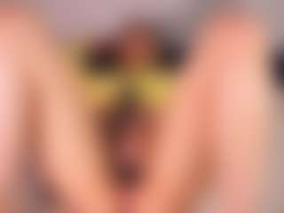 Aurora's Live Sex Cam Show