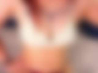 Live cam show with Aurora - Brown Hair on Instabang