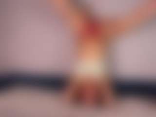 Live cam show with Aurora - Athletic on SxyPornLive