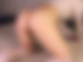 Aurora's Live Sex Cam Show