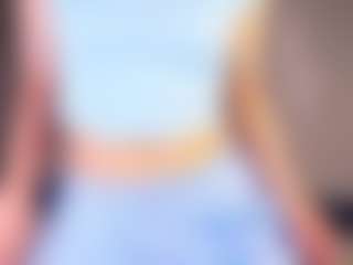 Live cam show with Aurora - Skinny on studioflirtlive.com