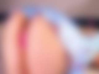 Aurora's Live Sex Cam Show