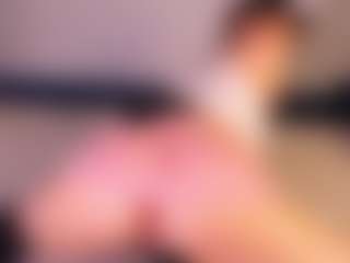 Aurora's Live Sex Cam Show