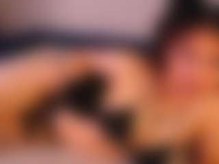 Aurora's Live Sex Cam Show