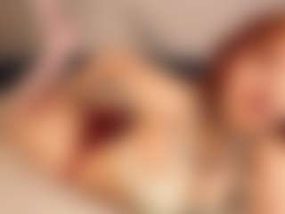 Aurora's Live Sex Cam Show