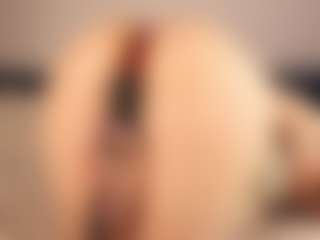 Aurora's Live Sex Cam Show