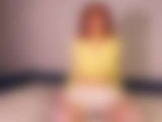 Live cam show with Aurora - Brown Hair on studioflirtlive.com