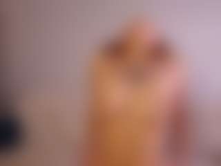 Live cam show with Aurora - Erotic Dance on Mixed Magazine Live