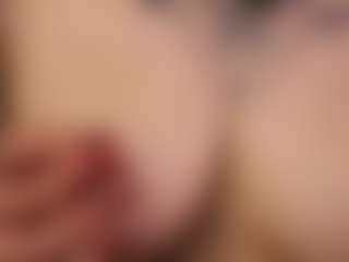 Aurora's Live Sex Cam Show