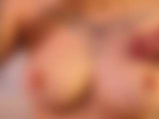 Live cam show with Aurora - Bikini on AdultVida.com